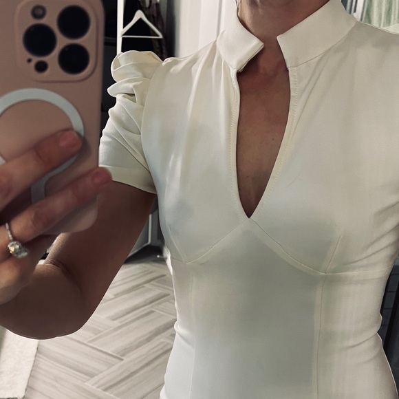 Bebe off white puffed sleeve keyhole bodycon midi dress size S - Picture 5 of 8